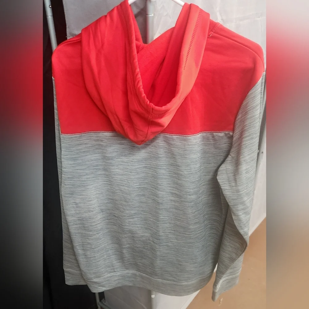 NHL Washington Capitals Mens Pullover Hoodie - Picture 2 of 2